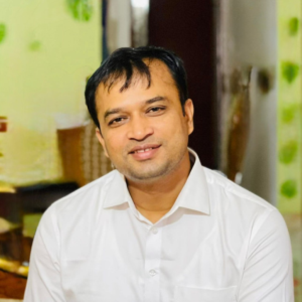 সাভারে উন্নয়ন, শৃঙ্খলা ও মানবিকতার নতুন অধ্যায় সূচনা করলেন ইউএনও