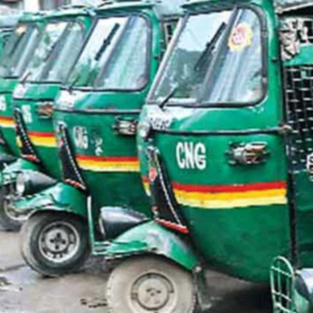 মিটারে না চললে অটোরিকশাচালকের ৫০ হাজার টাকা জরিমানা