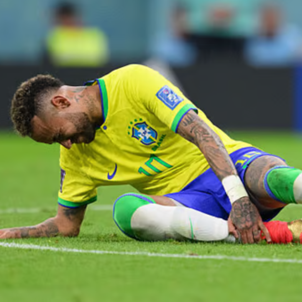 নেইমারকে ভালো হতে দিল না চোট