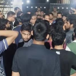 হলে ছাত্ররাজনীতি নিষিদ্ধের দাবিতে ঢাবির পর এবার জাবিতে বিক্ষোভ